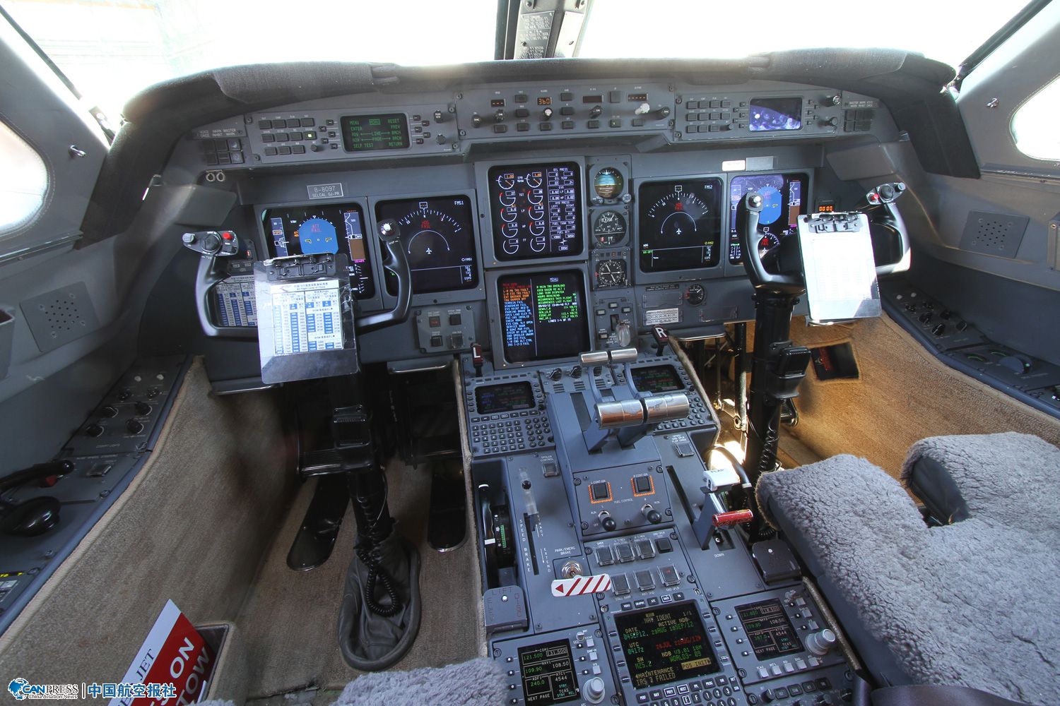 ���������Ӱ͵���ս��300